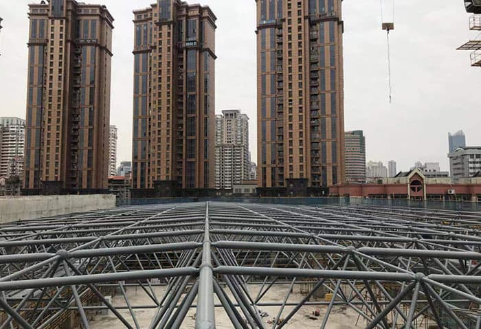 枣阳螺栓球网架结构